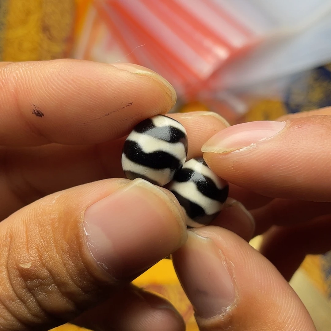 ****雄泥塑藏传佛教文化研究