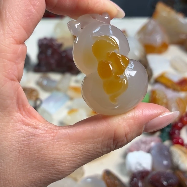 玛瑙/玉髓未镶嵌吊坠(不含链)