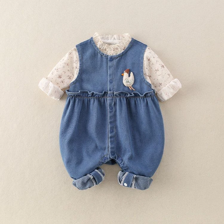 婴儿牛仔背带裤套装秋季女宝宝洋气公主碎花衬衫春秋连体裤两件套