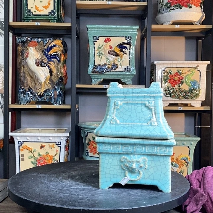 紫砂花盆小****820。