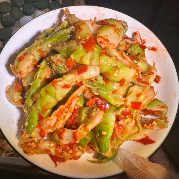 剁椒儿菜湖南农家菜坛子菜下饭菜腌菜