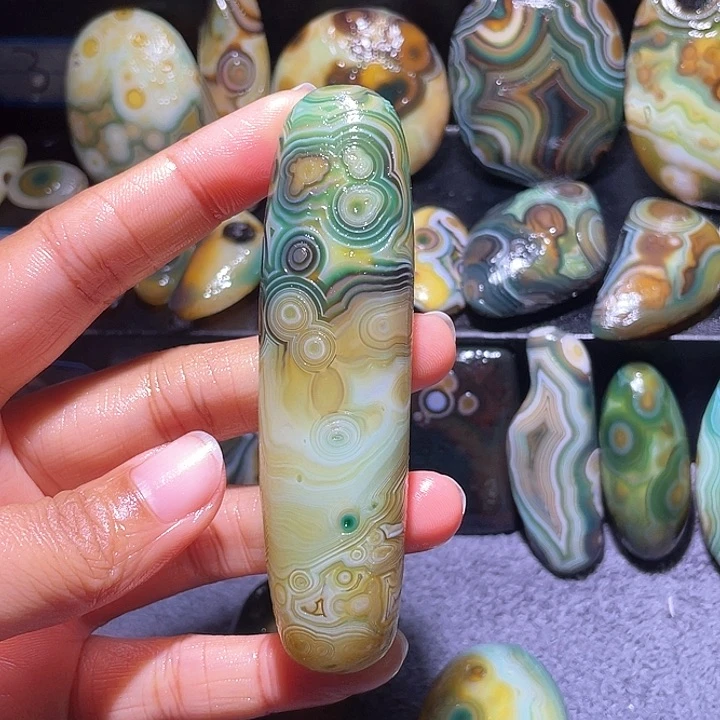 玛瑙/玉髓珠宝奇石未镶嵌
