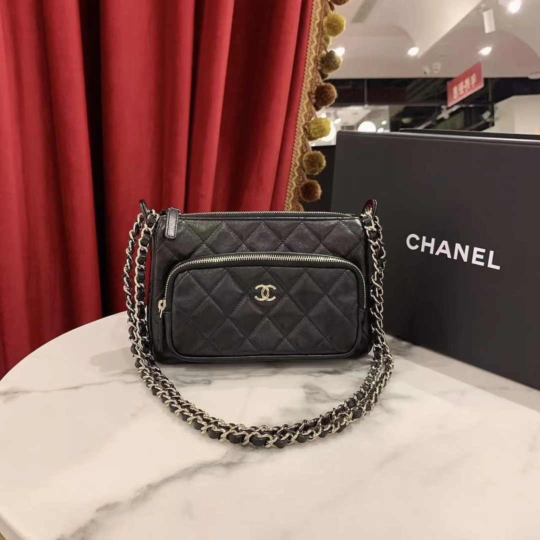 95新 Chanel/香奈儿 GGS25c相机包中号黑金羊皮芯片款35149032
