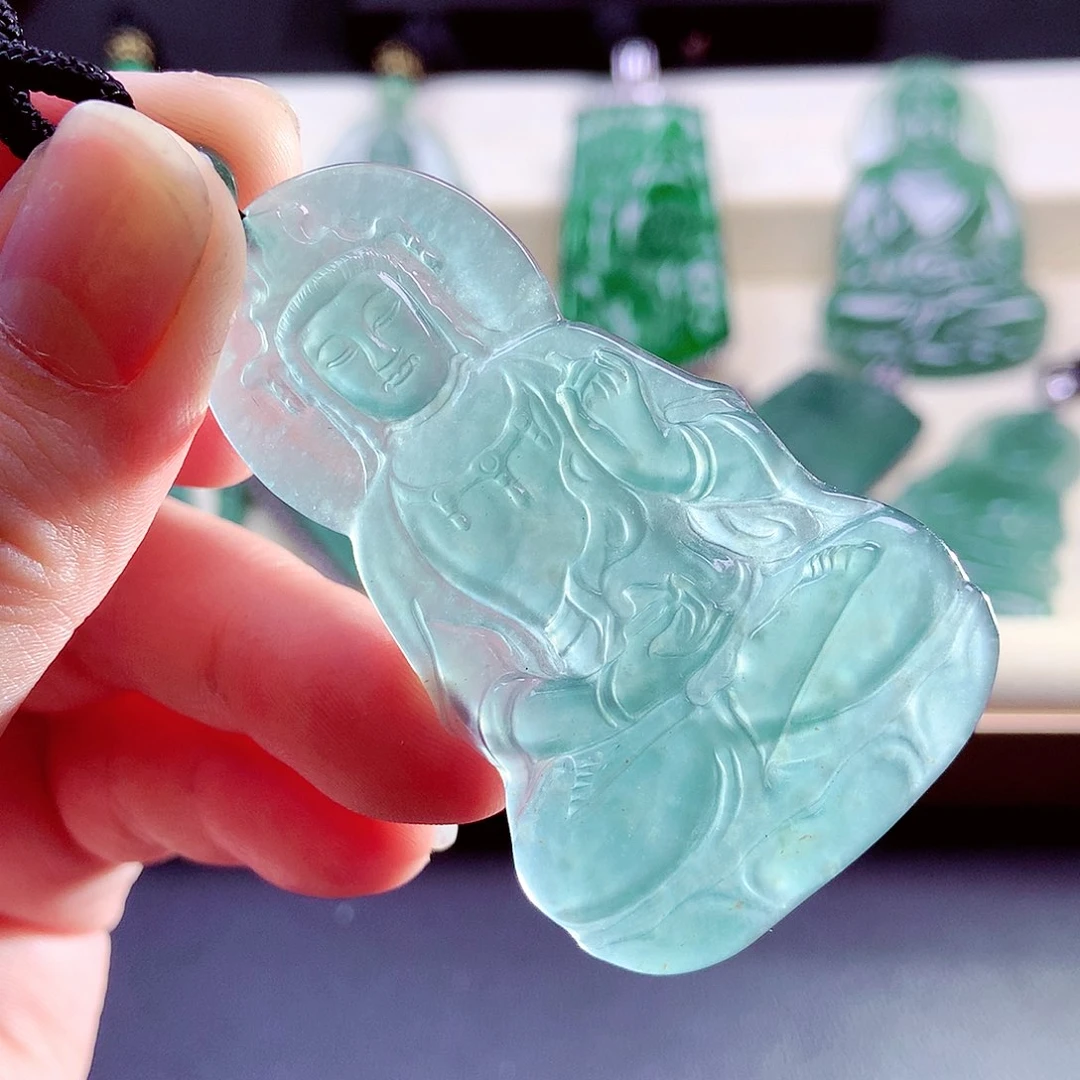 【闪购商品】颈饰未镶嵌翡翠天然