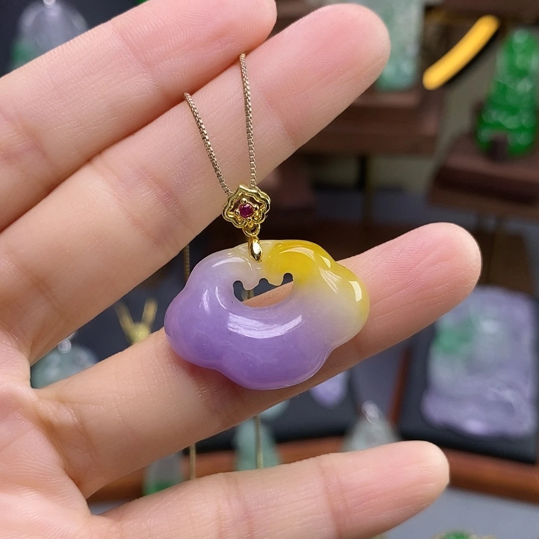 吊坠(赠链)未镶嵌翡翠