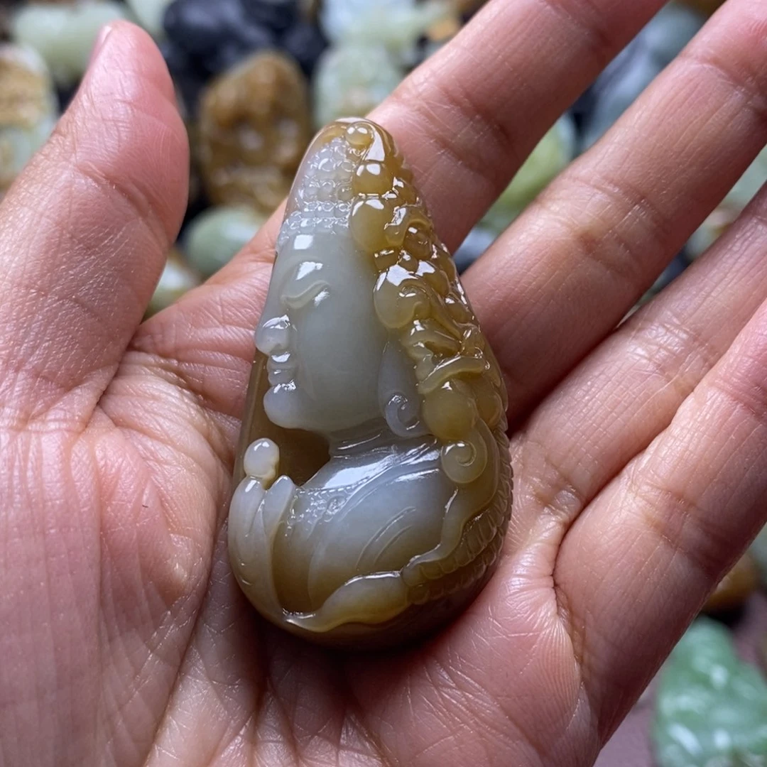 吊坠(不含链)未镶嵌和田玉（糖玉）微*