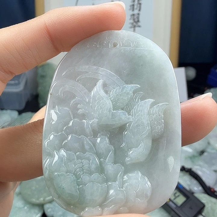 翡翠未镶嵌颈饰翡翠