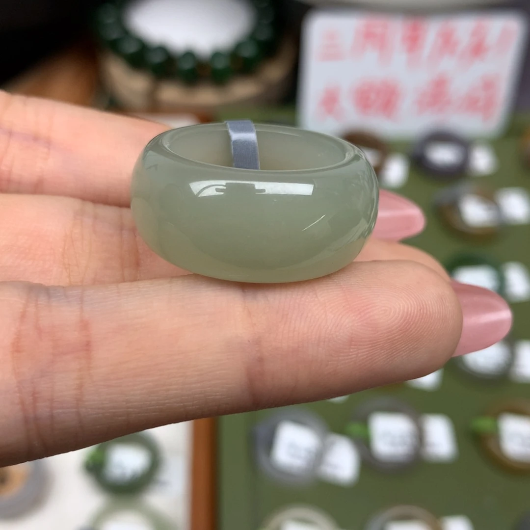 未镶嵌戒指和田玉港17冰青提