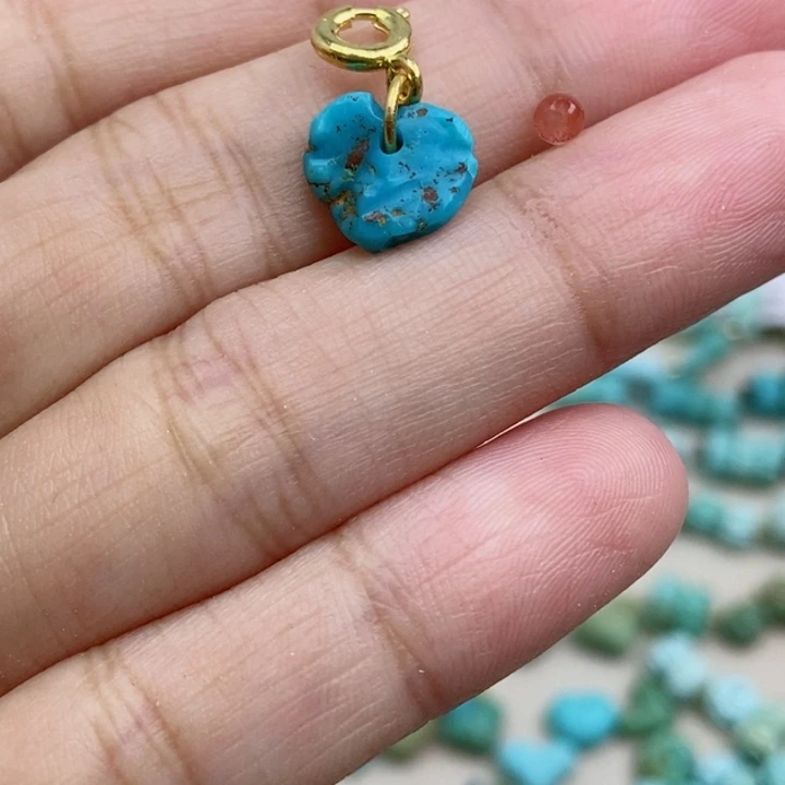 南红玛瑙未镶嵌珠宝奇石