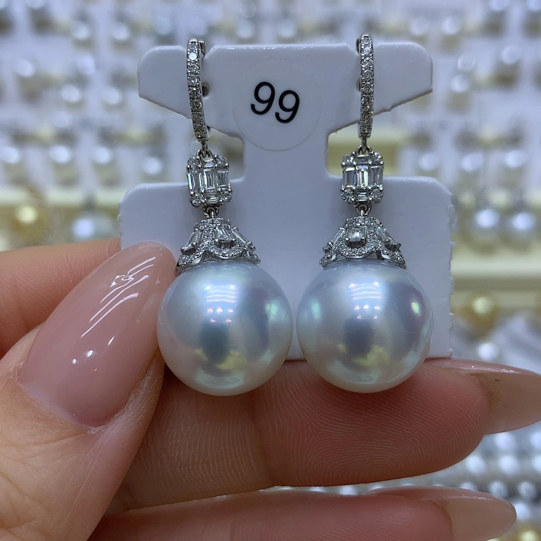 耳饰海水珍珠18K金镶嵌15mm澳白