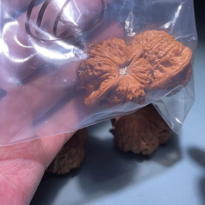 文玩核桃吊坠16呃呃呃
