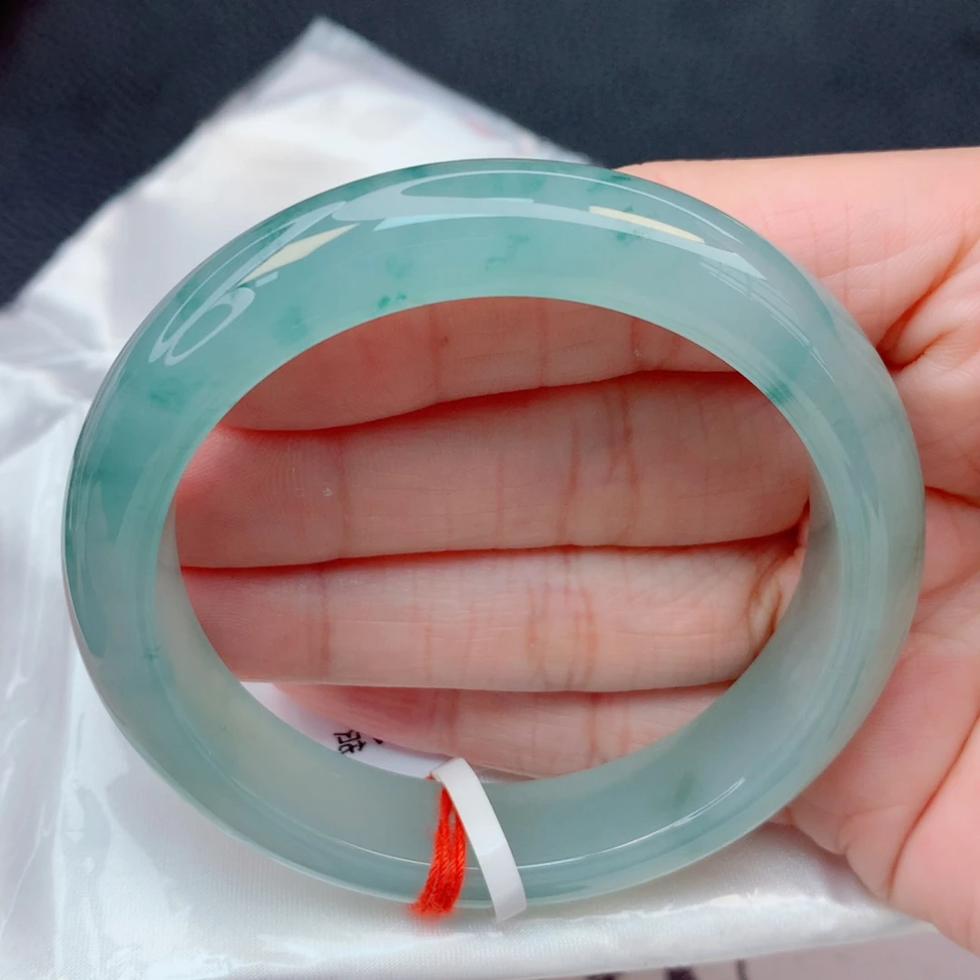 翡翠未镶嵌手镯55.3圈 冰蓝绿底飘花胶润感