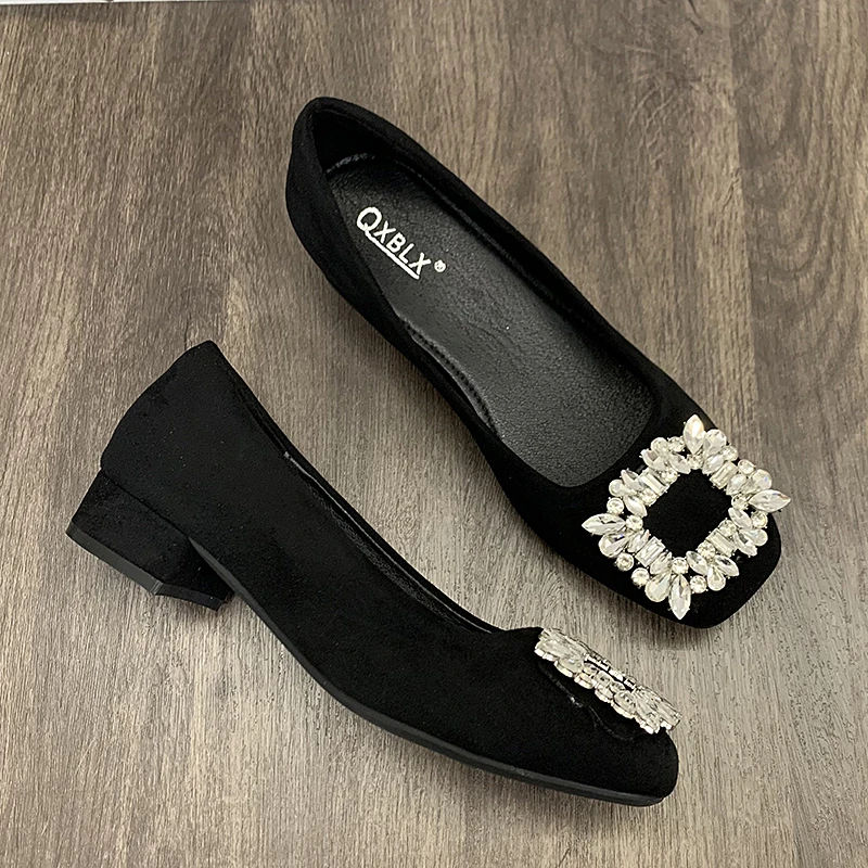 气质绒面方头单鞋百搭黑色粗跟女鞋新款水钻方扣韩版浅口低跟鞋女