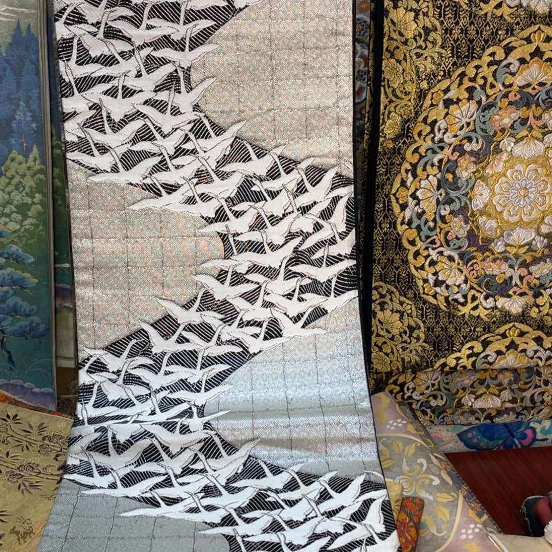 织绣织锦等多种工艺