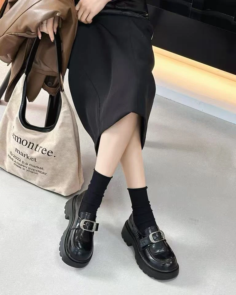 时尚真皮韩系乐福鞋