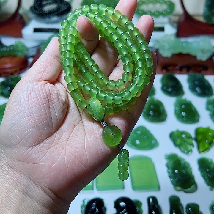 哎***呀未镶嵌蛇纹石玉手链