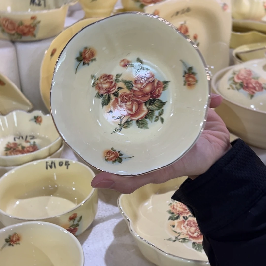 星博汇陶瓷有限公司4个