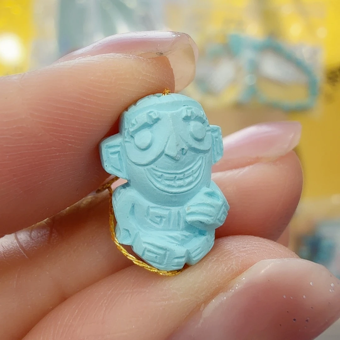 绿松石未镶嵌珠宝奇石