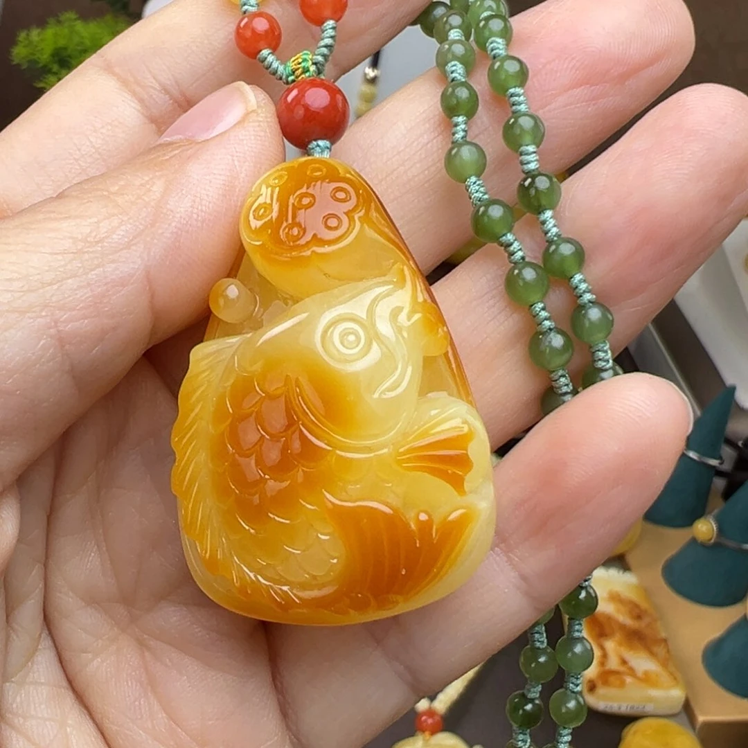 蜜蜡吊坠(赠链)未镶嵌