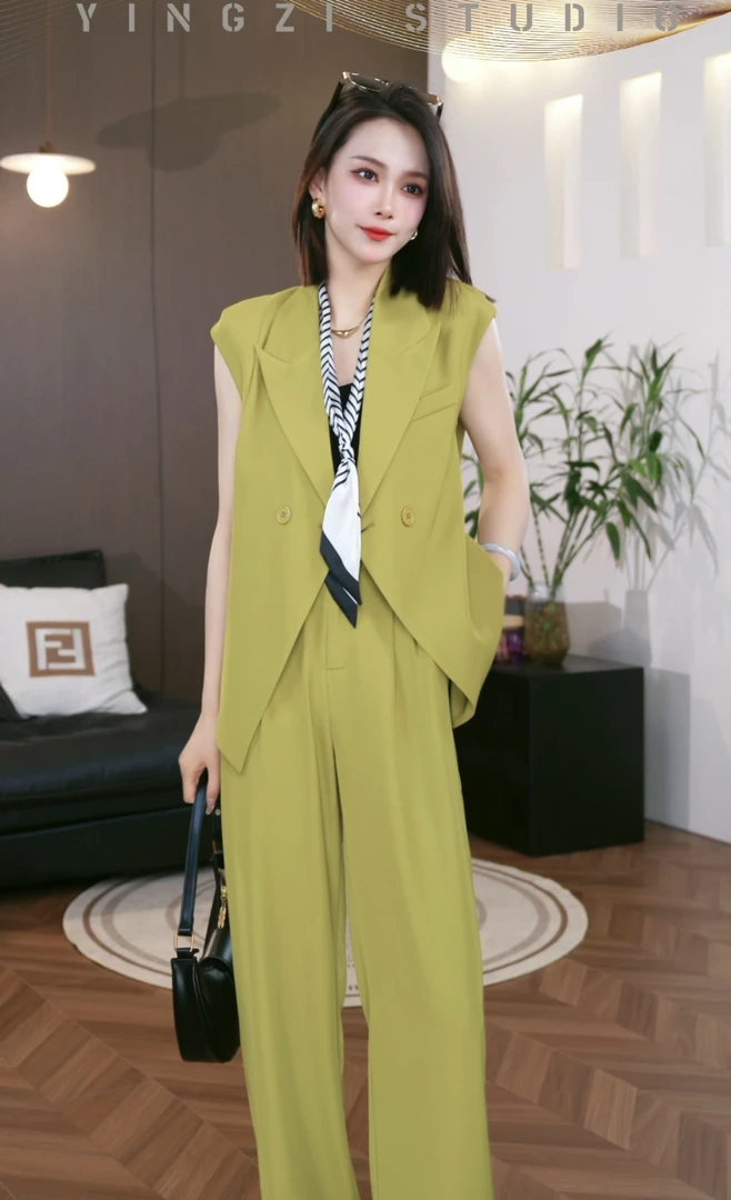 【YINGZI】夏季无袖两件套时尚设计师气质显瘦女神