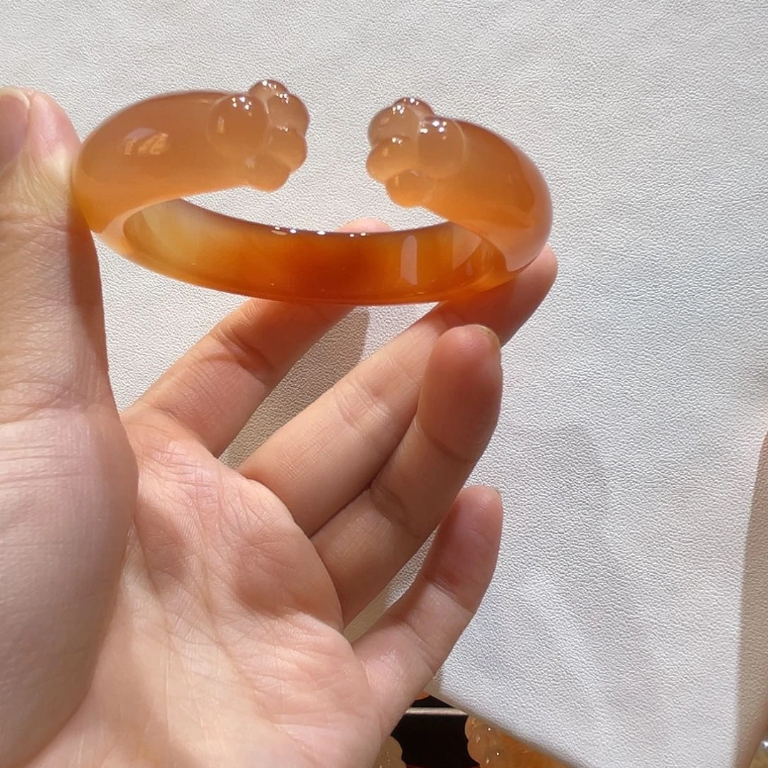 玛瑙/玉髓未镶嵌手镯