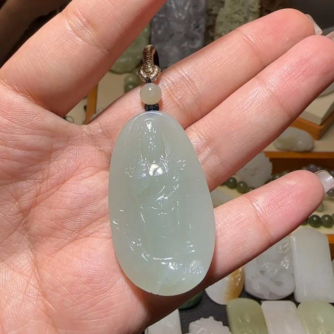 和田玉（糖玉）未镶嵌颈饰
