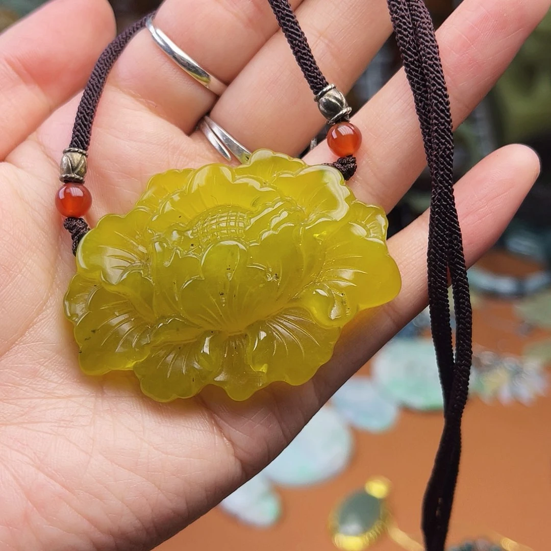 蛇纹石玉戒指未镶嵌