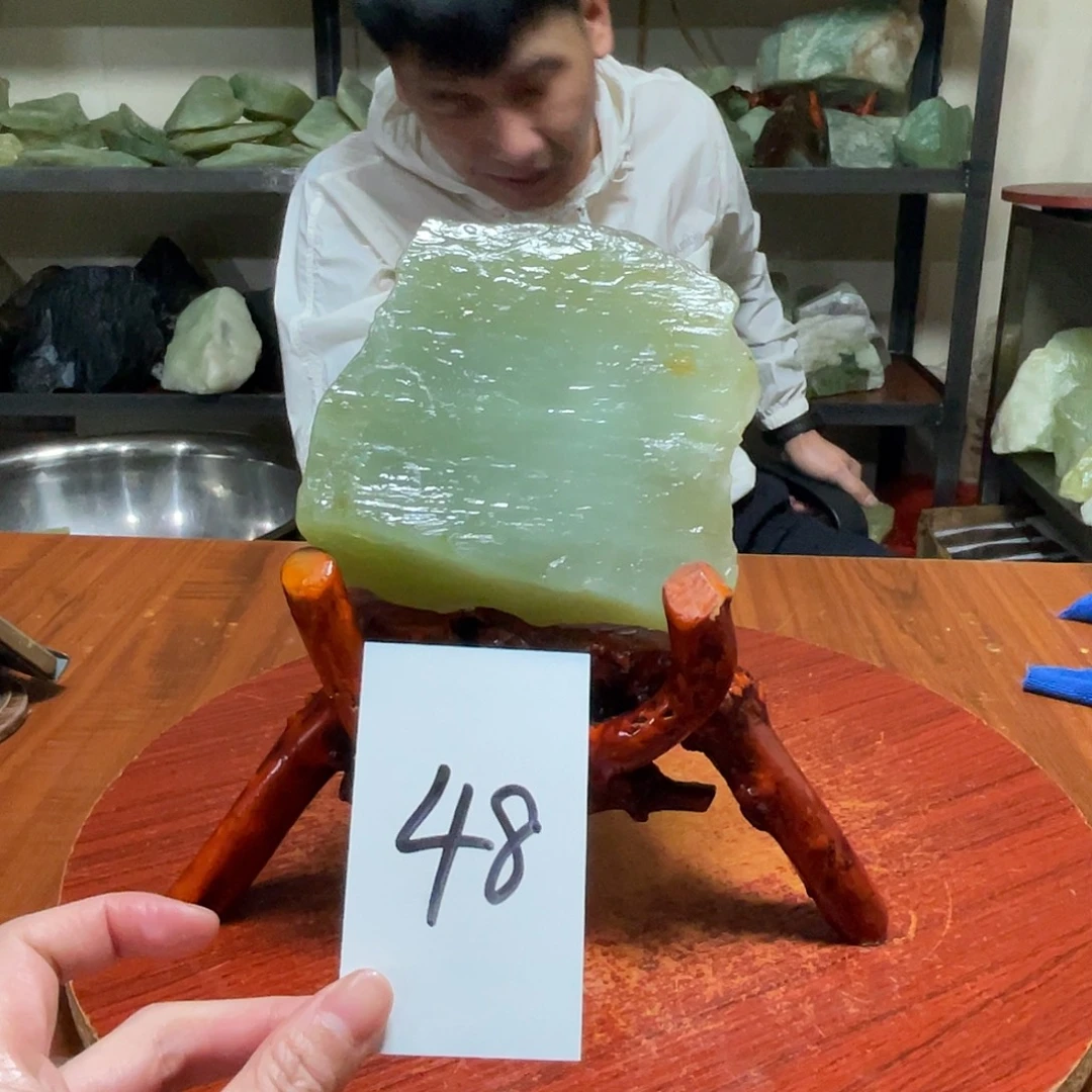 蛇纹石玉未镶嵌原石48