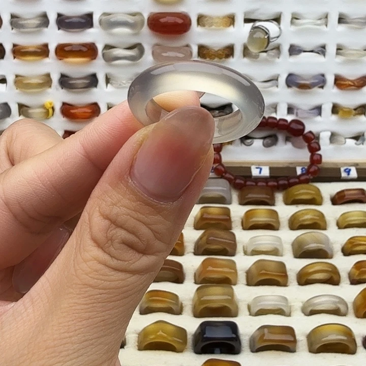 玛瑙/玉髓未镶嵌戒圈21圈抛光痕福利不退换介意勿拍慎拍