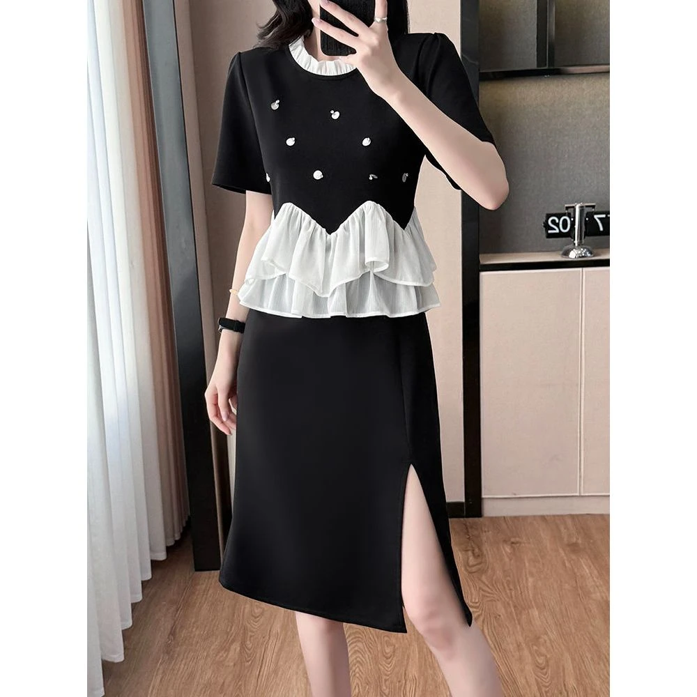 网红洋气女装多巴胺服女装女收腰显瘦夏季新款花边拼接设计感不规