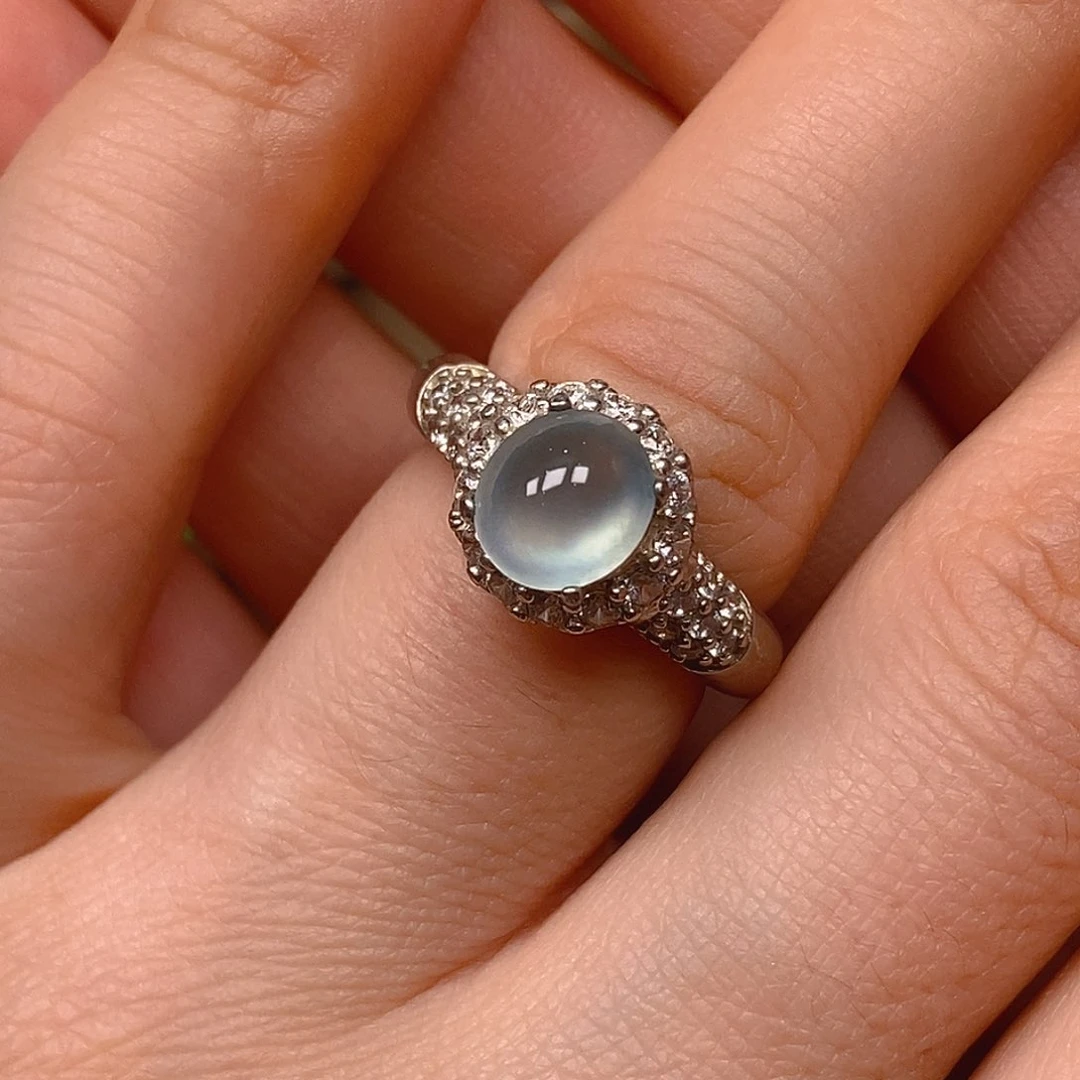 翡翠戒指未镶嵌翡翠蛋面