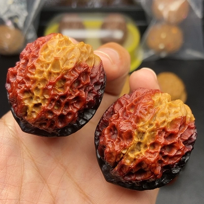【闪购商品】把件文玩核桃40尺珊瑚绣球蟾