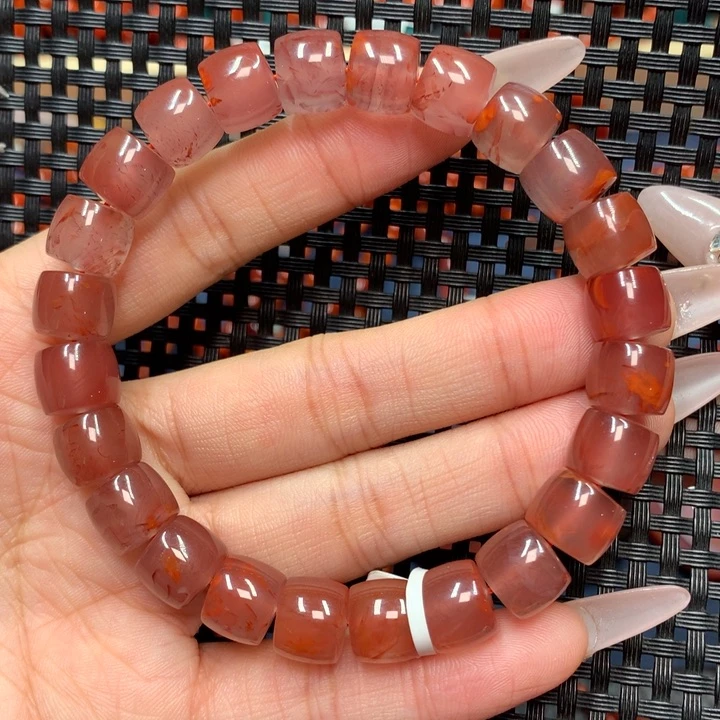 南红玛瑙手串未镶嵌10mm