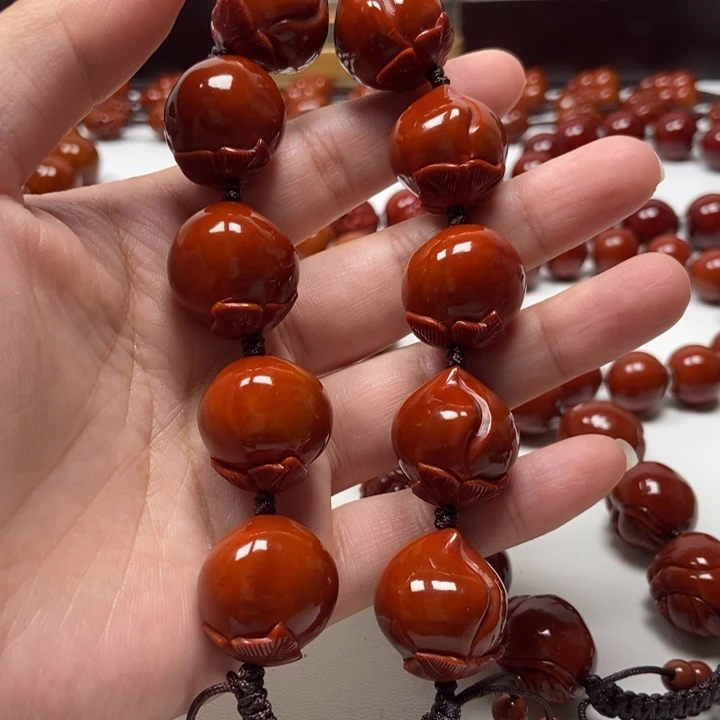 国***庆橄榄核吊坠橄榄核