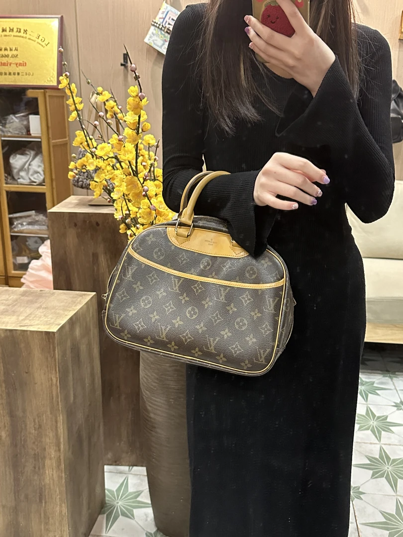 95新 LV JM367珍妮包双层设计手提肩包轻便时尚经典款