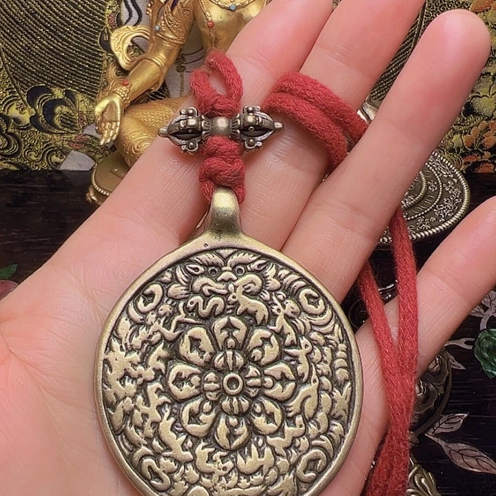 次***开泥塑藏式风格小点声