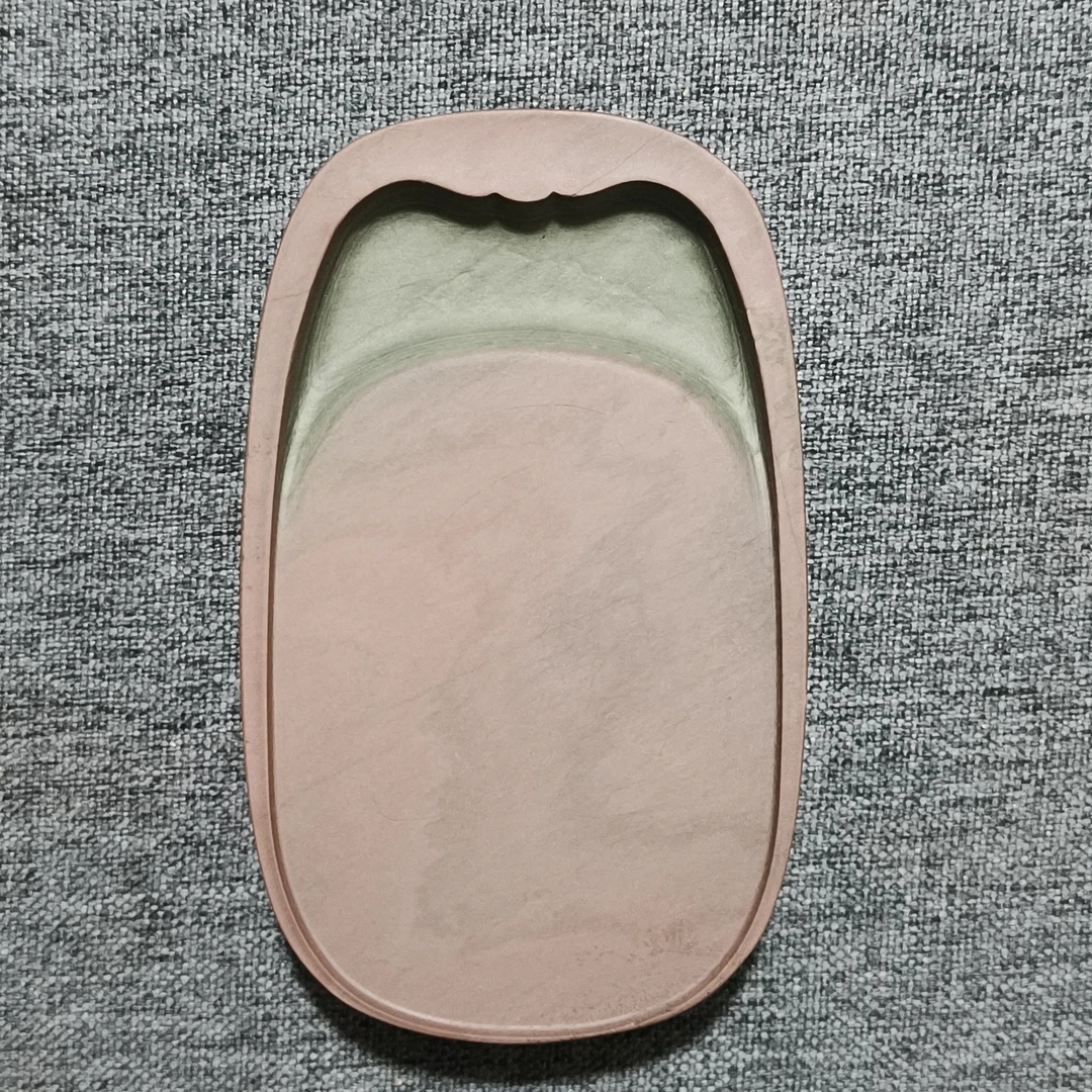 甘肃洮砚，西江双色花池砚，尺寸12.6*7.5*2.5厘米