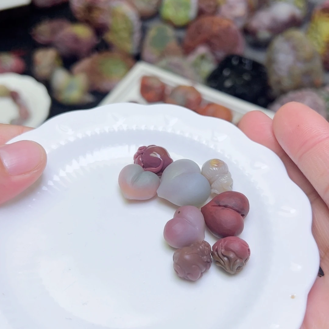 t***t玛瑙/玉髓未镶嵌定制