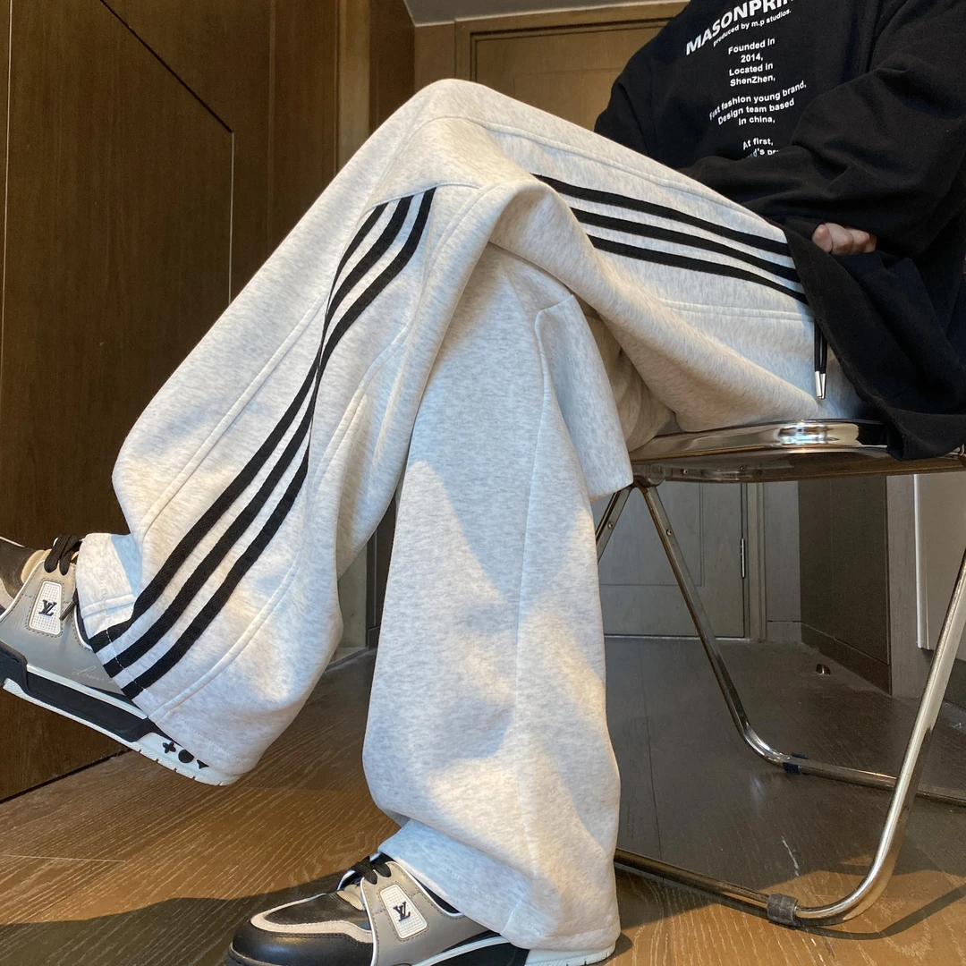 2025新款卫裤男秋季潮牌美式休闲男生裤子垂感宽松阔腿直筒运动裤