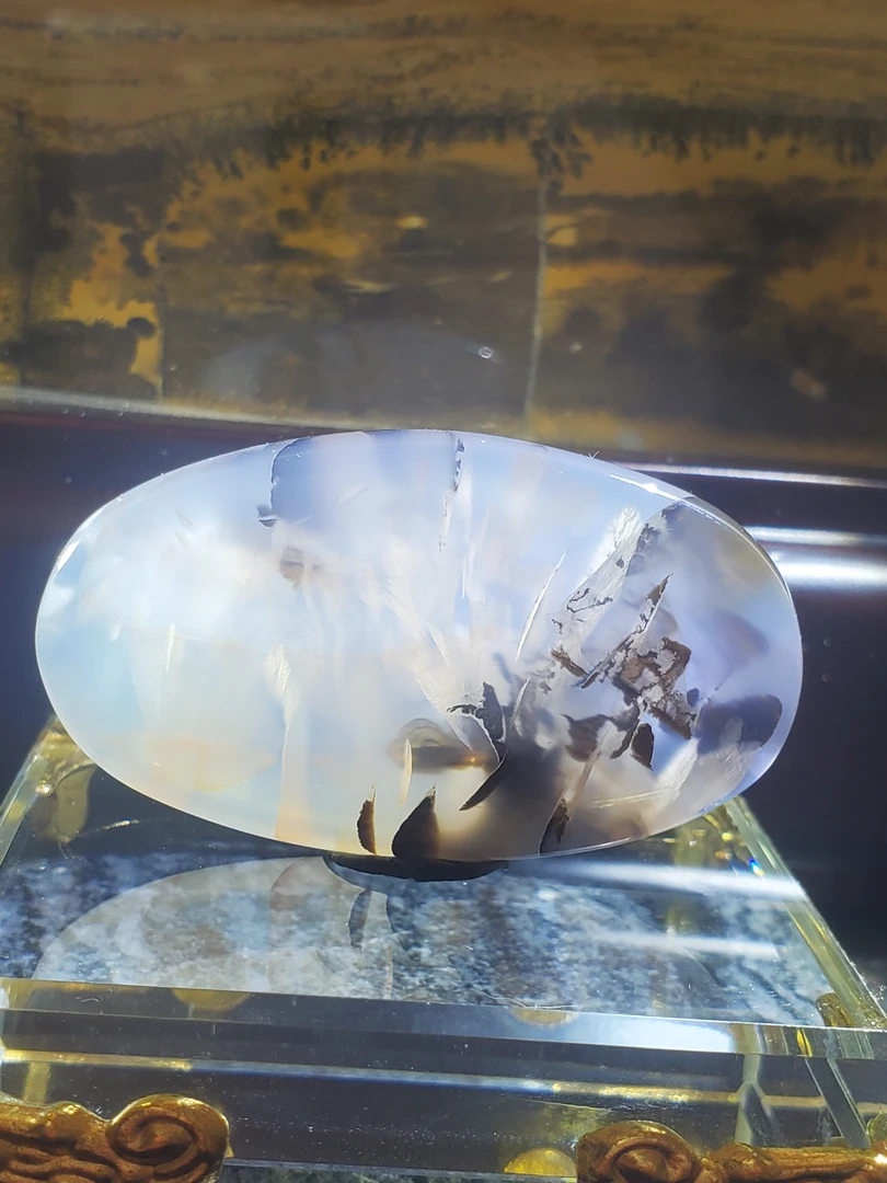 纯天然图案龙纹未镶嵌尺寸48.6＊47.5＊7.5