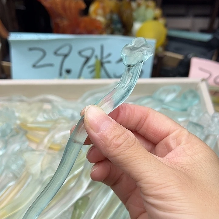 蛇纹石玉未镶嵌发簪