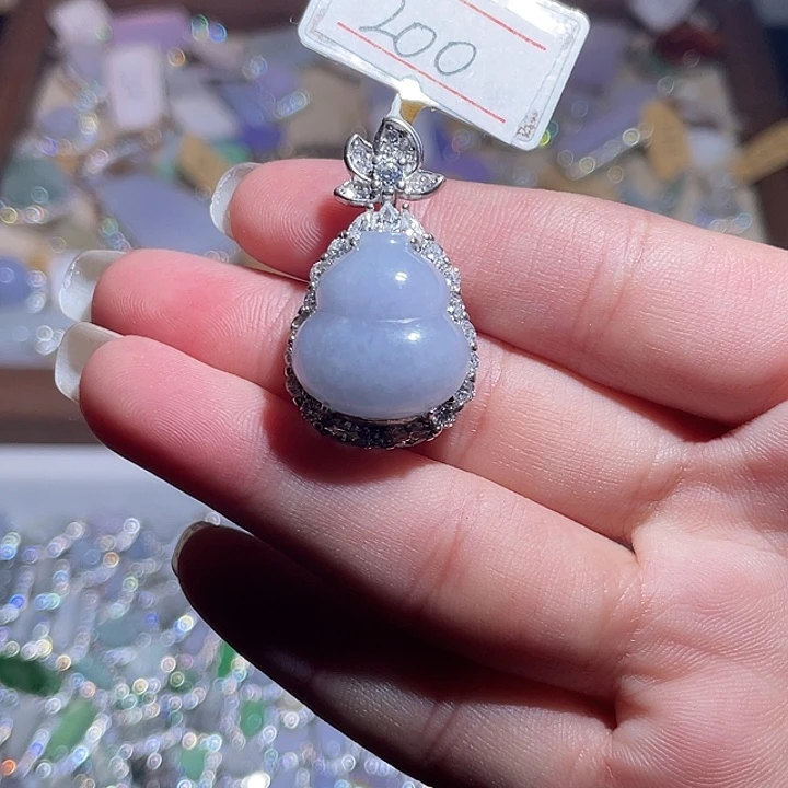 翡翠银S925镶嵌颈饰翡翠