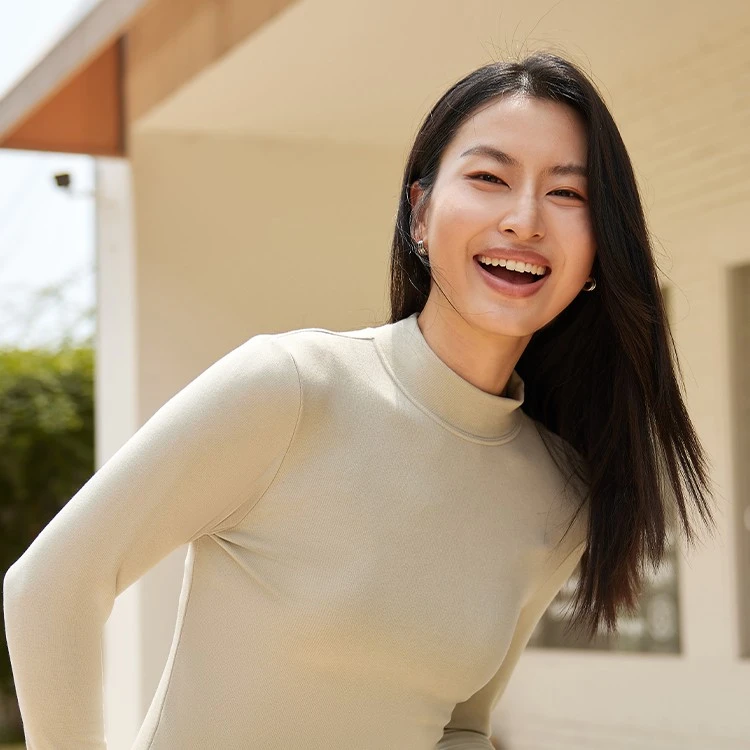 】女士玻尿酸热能美肤衣（半高领）