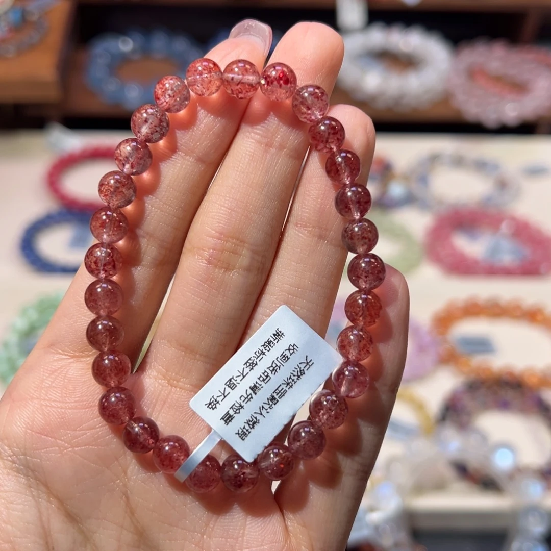 绿***呀石英质玉未镶嵌手链7m天花板级花瓣草莓晶