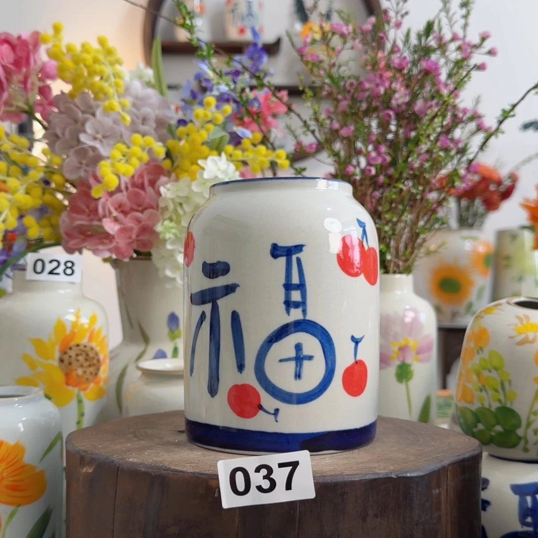 摆件景德镇陶瓷手绘小花瓶摆件无孔