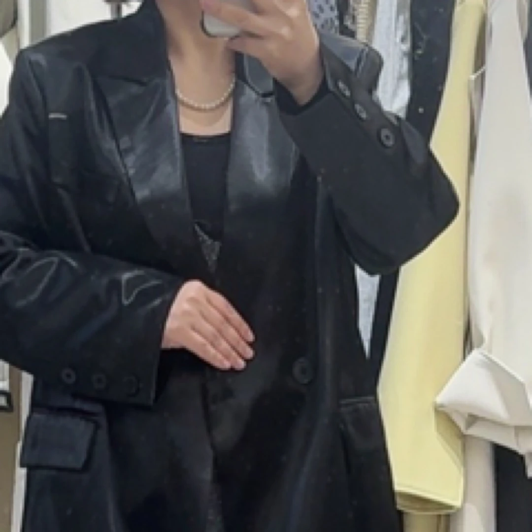 气质款时尚休闲修身西服