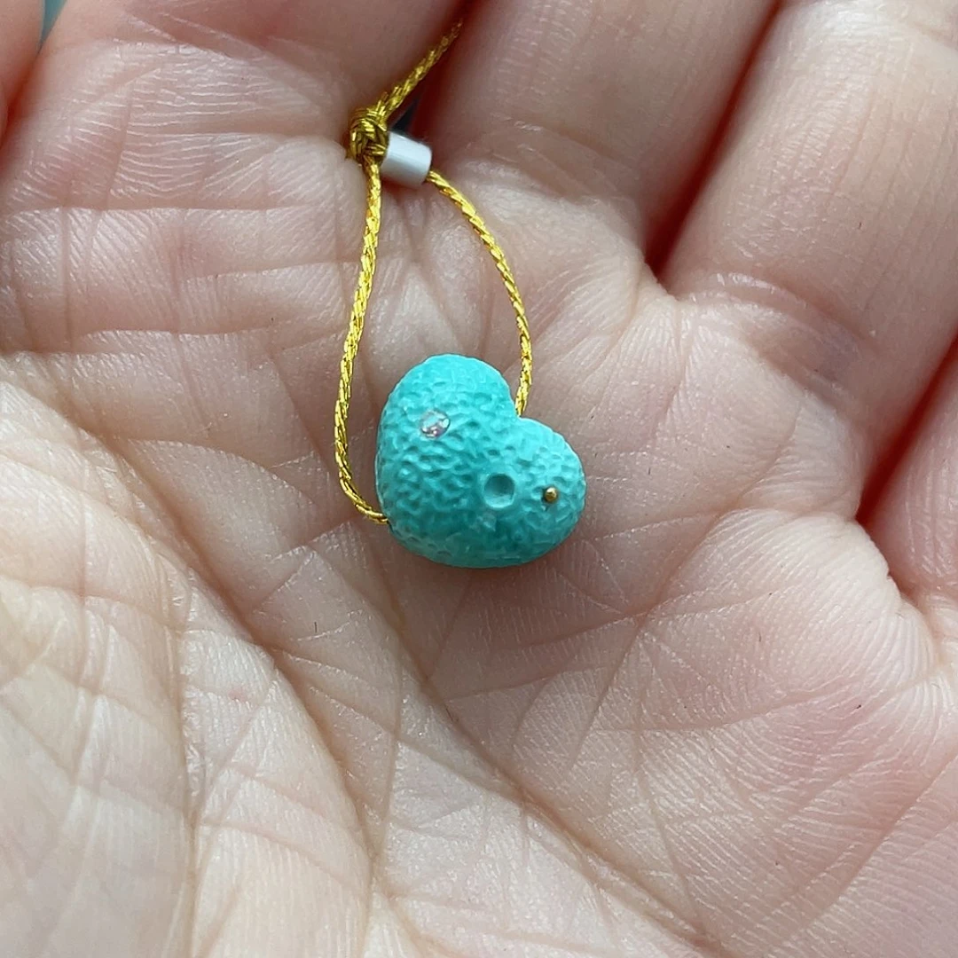 绿松石颈饰未镶嵌