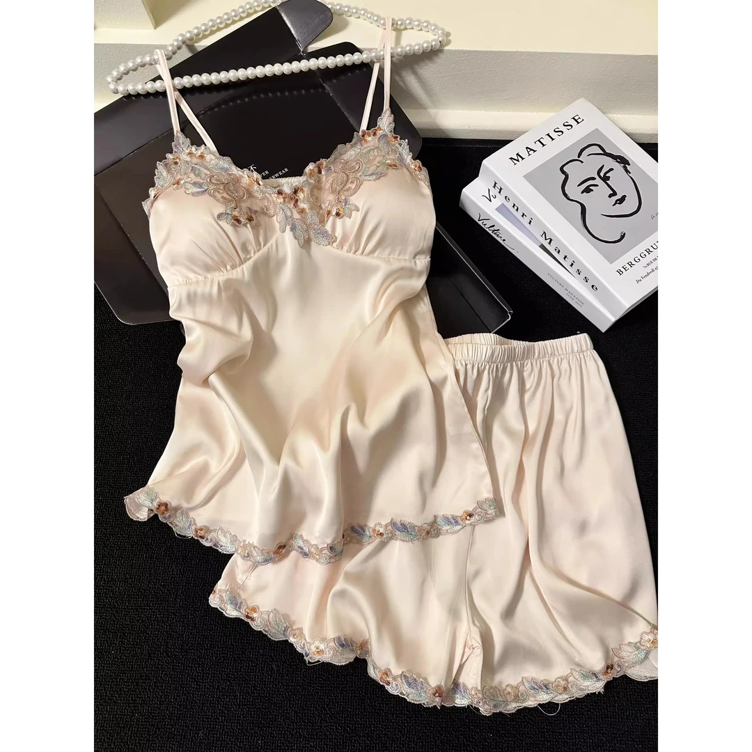 纯欲风性感带胸垫吊带睡衣女冰丝夏季蕾丝拼接背心短裤家居服套装