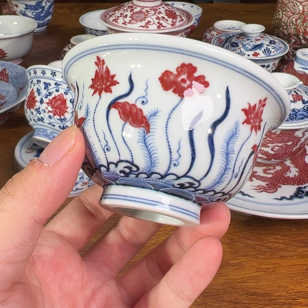 景德镇瓷器釉里红