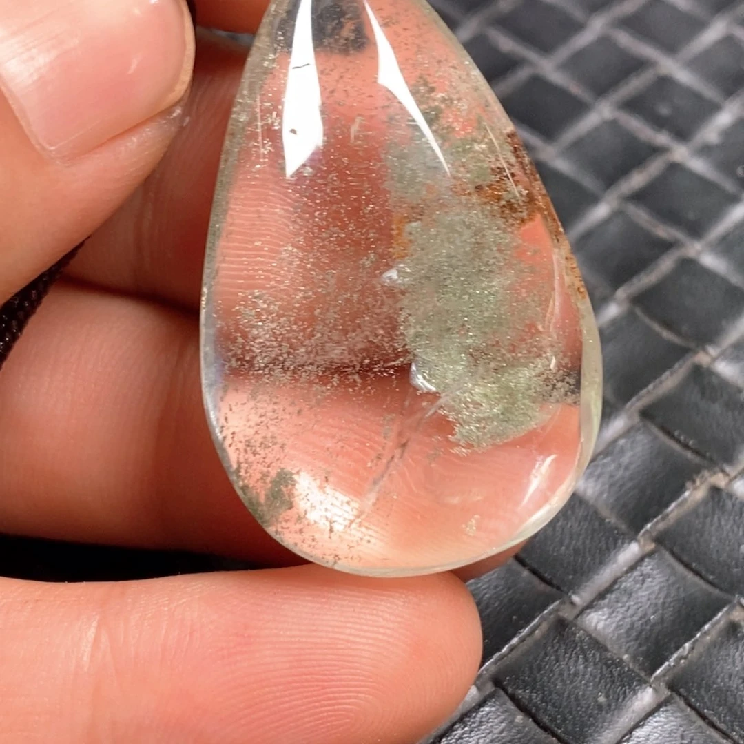 未镶嵌颈饰水晶水晶